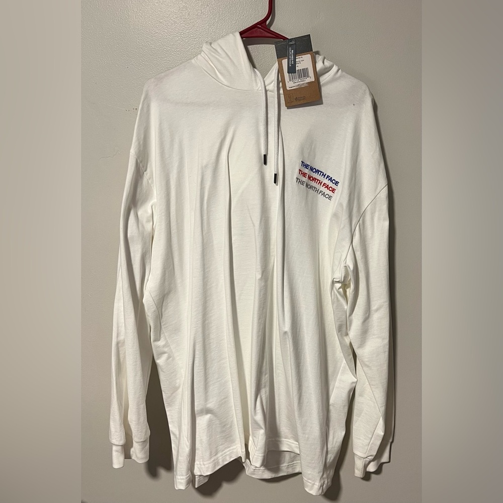 Men’s North Face White Sweatshirt